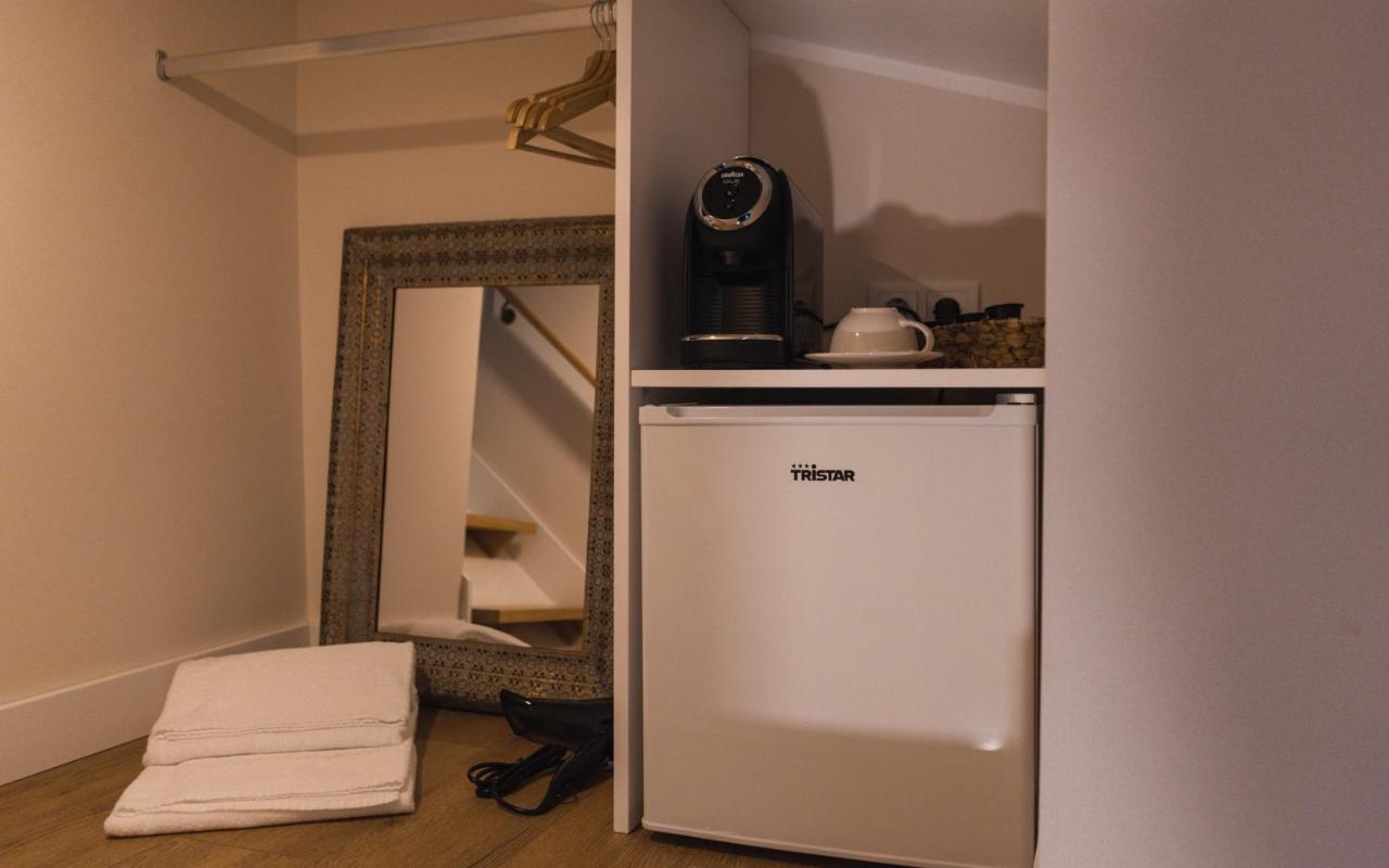 Twin room Attic,1533291034:JPEG